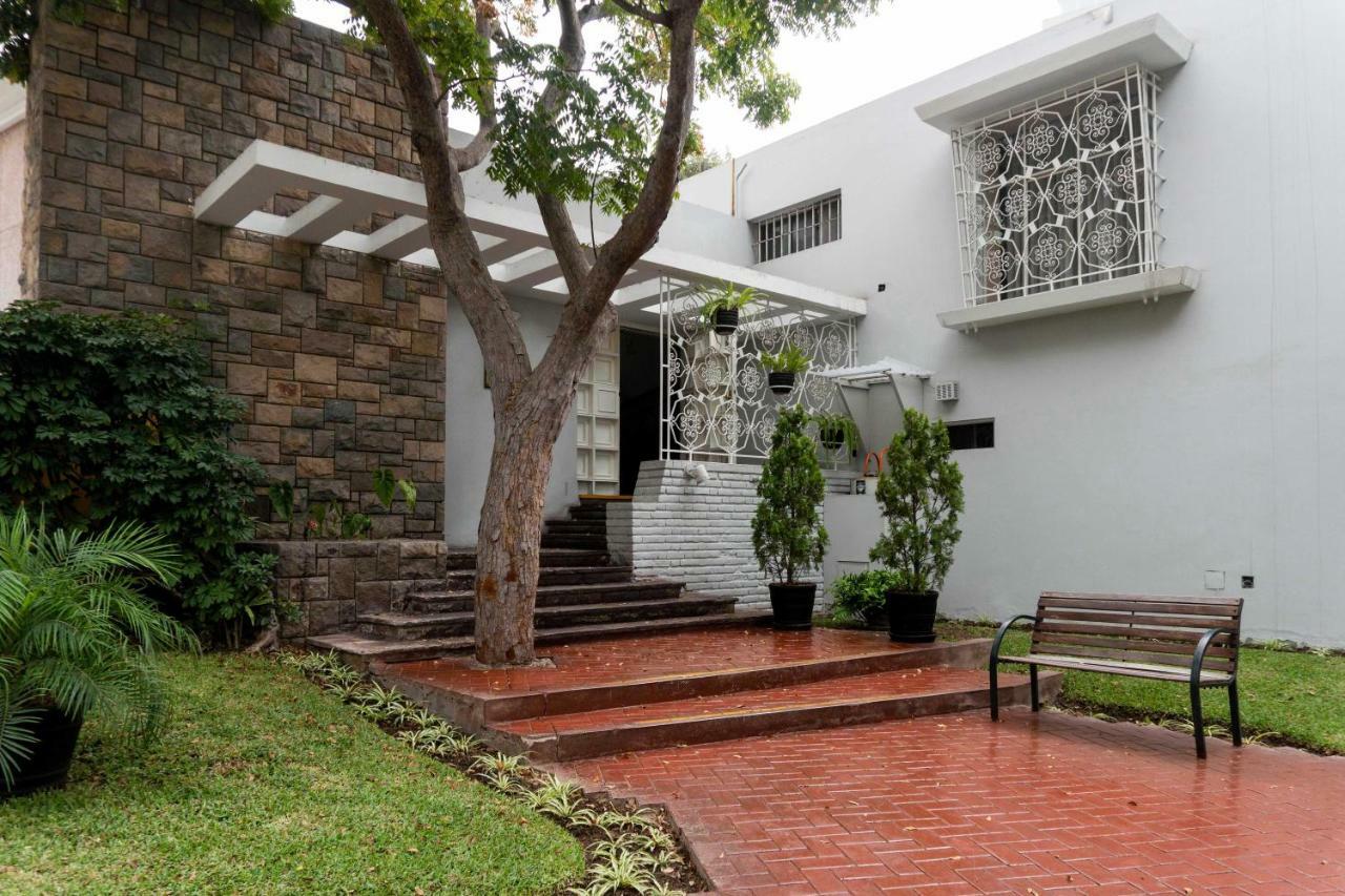 Hotel Basadre Suites Lima Exterior foto